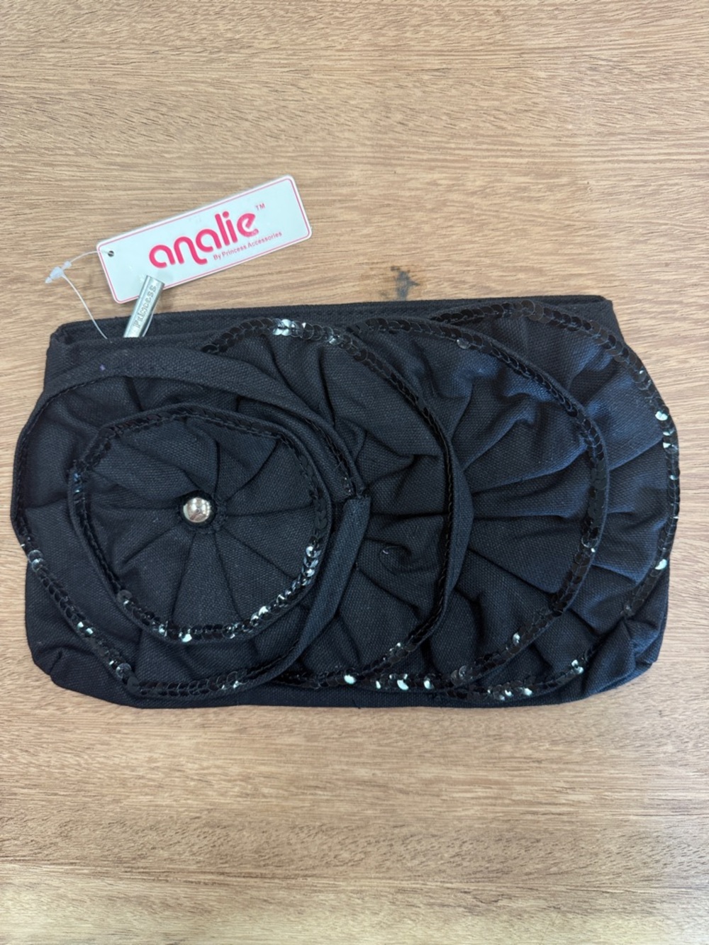 Black‎ Floral Sequin Clutch